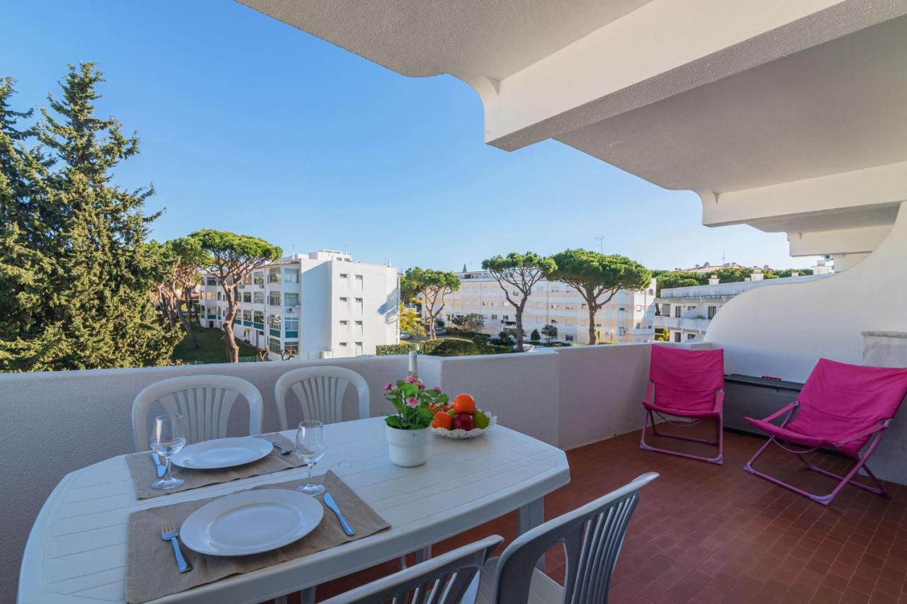 Vilamoura Cosy 2 With Pool By Homing Eksteriør billede